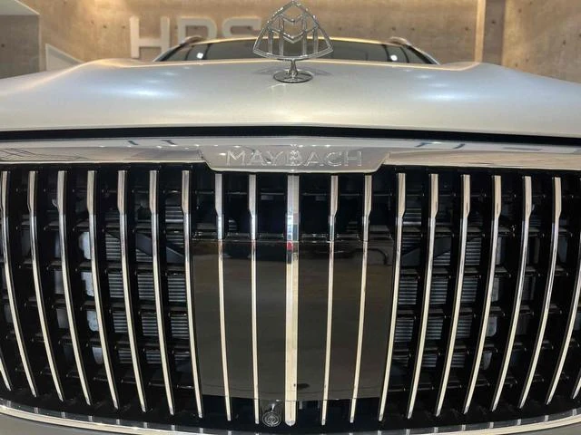 MERCEDES MAYBACH GLS 27