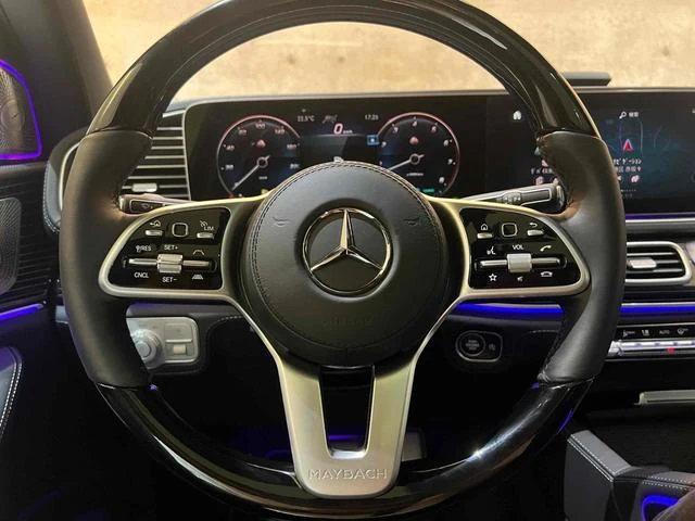 MERCEDES MAYBACH GLS 3