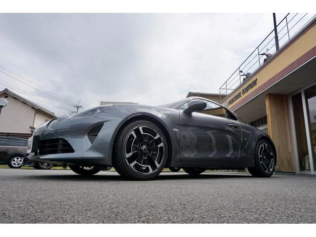 Alpine A110 2