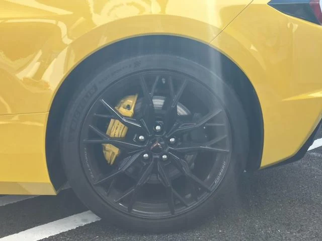 Chevrolet CORVETTE 38