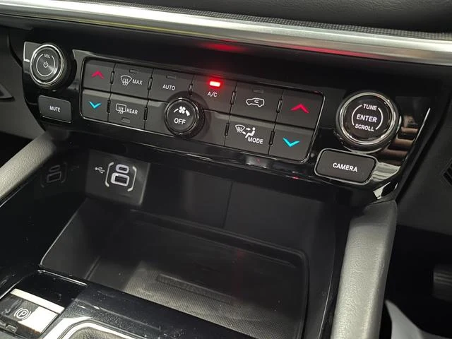 Chrysler JEEP 26