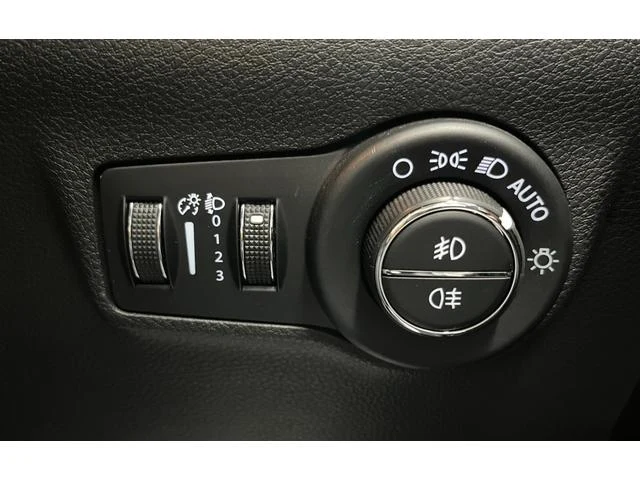 Chrysler JEEP 27