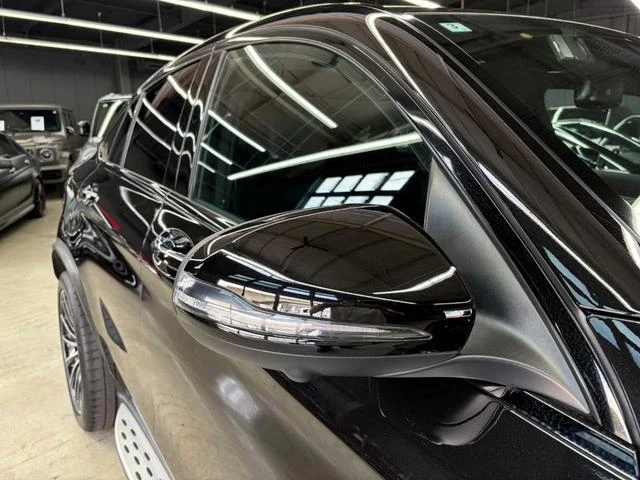 MERCEDES AMG GLC 27