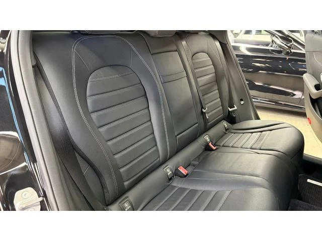 MERCEDES AMG GLC 21