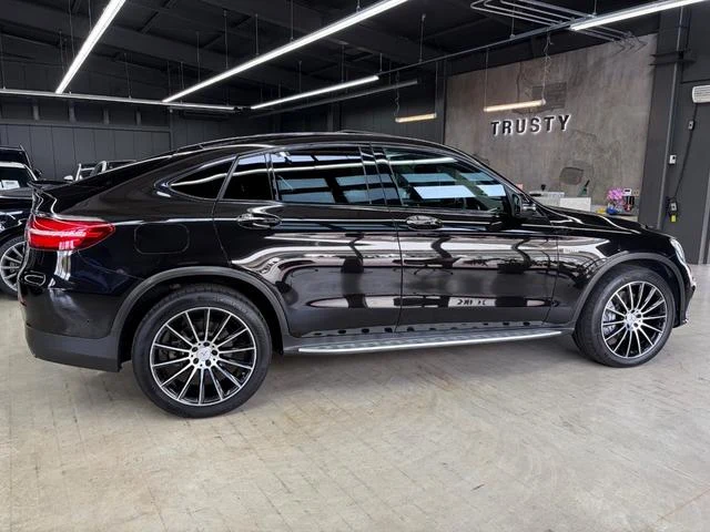 MERCEDES AMG GLC 14