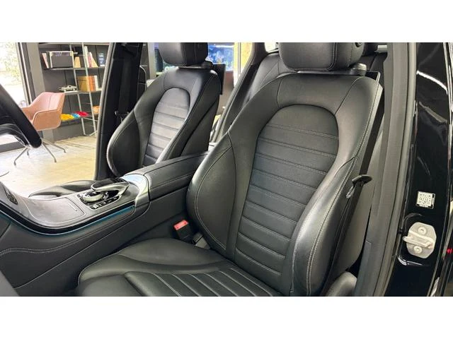 MERCEDES AMG GLC 38