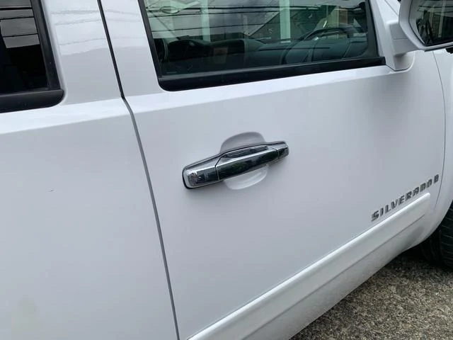 Chevrolet SILVERADO 1500 16