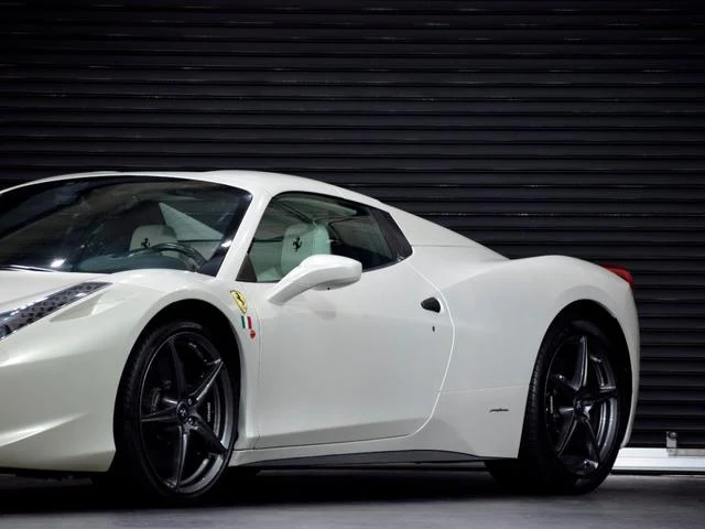 Ferrari 458 3