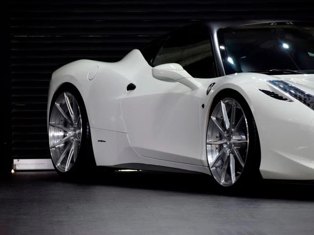 Ferrari 458 12