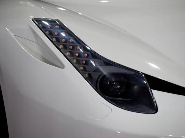 Ferrari 458 8