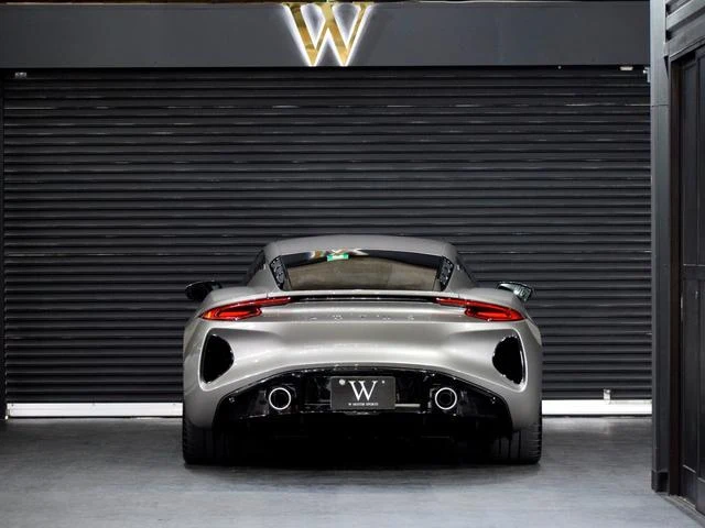 Lotus EMIRA 40
