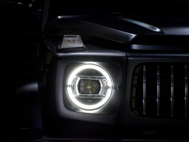 MERCEDES AMG G-CLASS 8