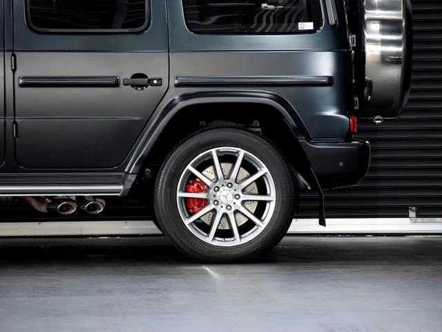 MERCEDES AMG G-CLASS 25
