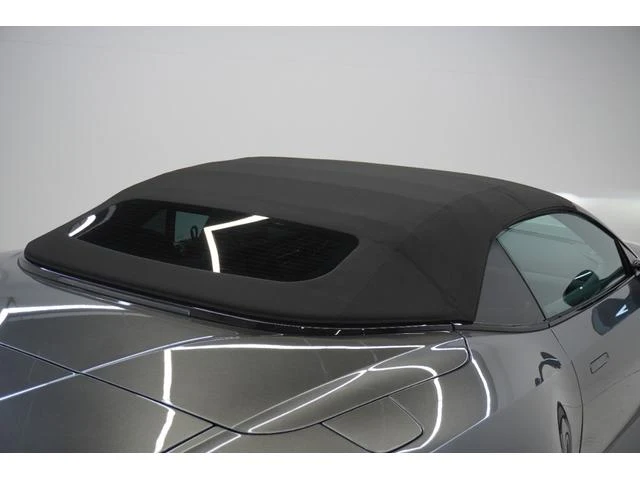 Aston Martin DB12 67