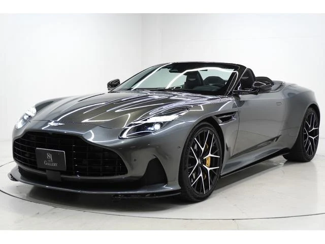 Aston Martin DB12