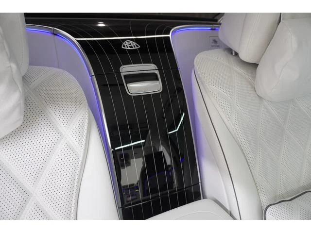 MERCEDES MAYBACH S-CLASS 28