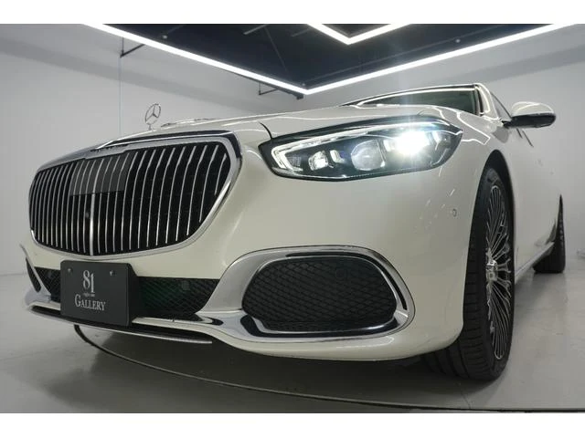 MERCEDES MAYBACH S-CLASS 38