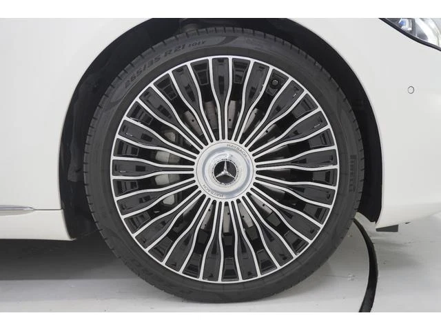 MERCEDES MAYBACH S-CLASS 17