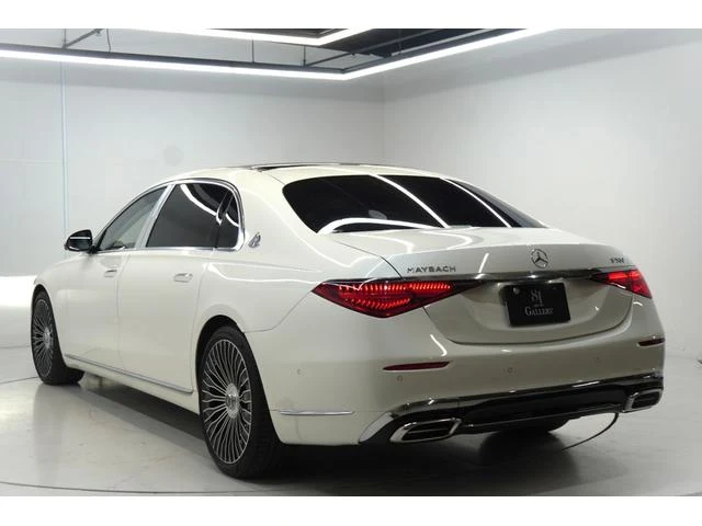 MERCEDES MAYBACH S-CLASS 7