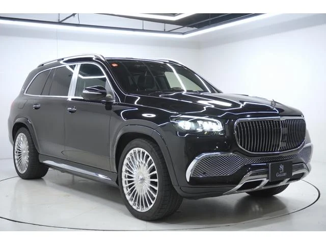 MERCEDES MAYBACH GLS 3