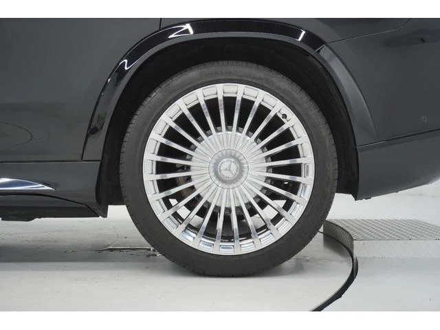 MERCEDES MAYBACH GLS 19