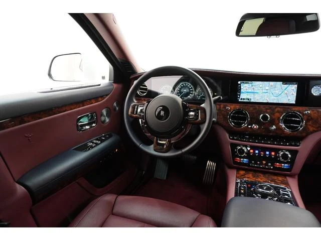 Rolls-Royce GHOST 61