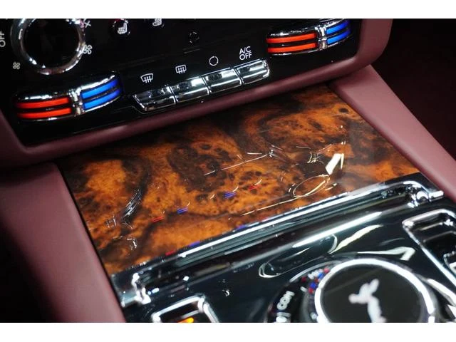 Rolls-Royce GHOST 37