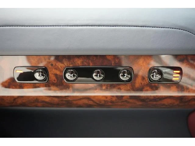Rolls-Royce GHOST 49