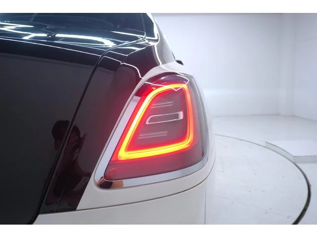 Rolls-Royce GHOST 18