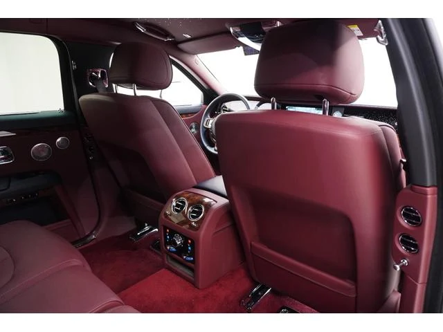Rolls-Royce GHOST 66