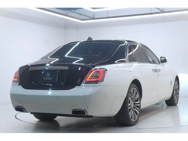 Rolls-Royce GHOST 6