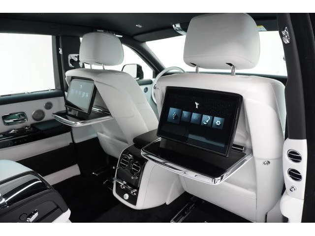 Rolls-Royce PHANTOM 14