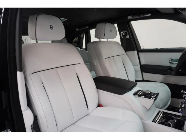 Rolls-Royce PHANTOM 54