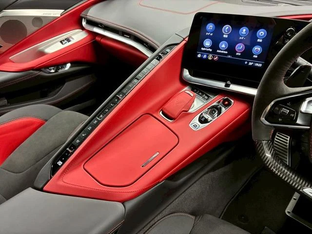 Chevrolet CORVETTE 33