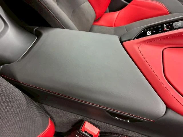 Chevrolet CORVETTE 43