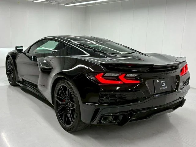 Chevrolet CORVETTE 15