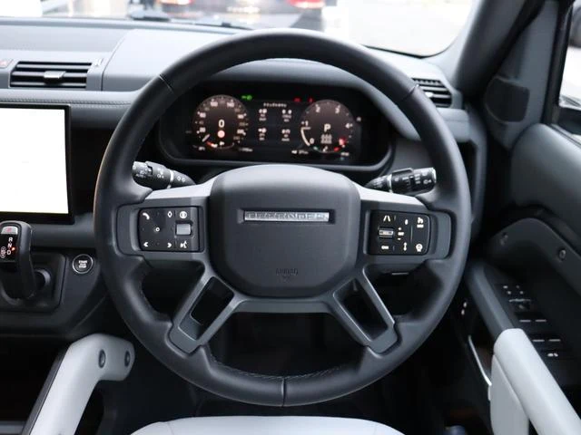 Land Rover DEFENDER 20