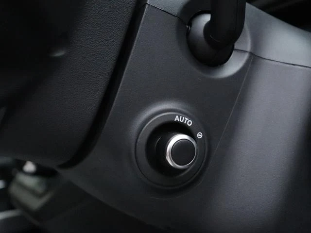Land Rover DEFENDER 48