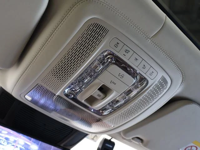 MERCEDES MAYBACH GLS 22
