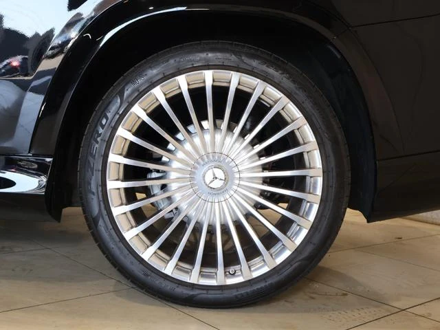 MERCEDES MAYBACH GLS 16