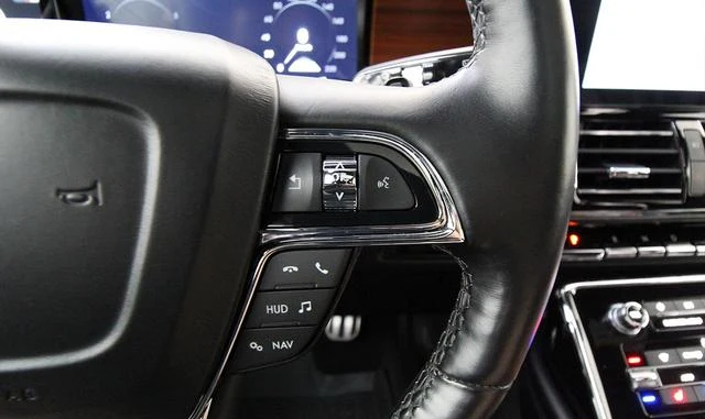 Lincoln NAVIGATOR 21