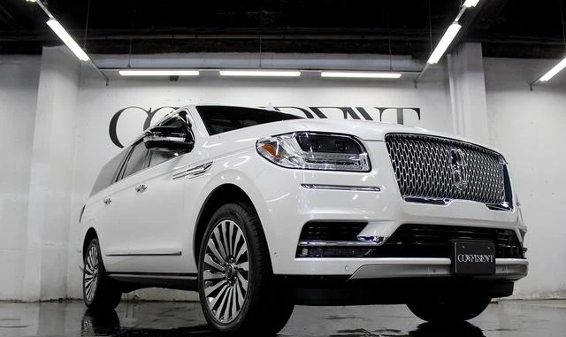 Lincoln NAVIGATOR 2