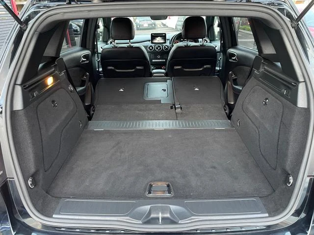 MERCEDES BENZ B-CLASS 22