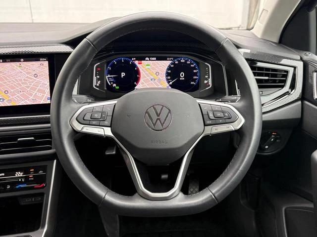 Volkswagen POLO 21