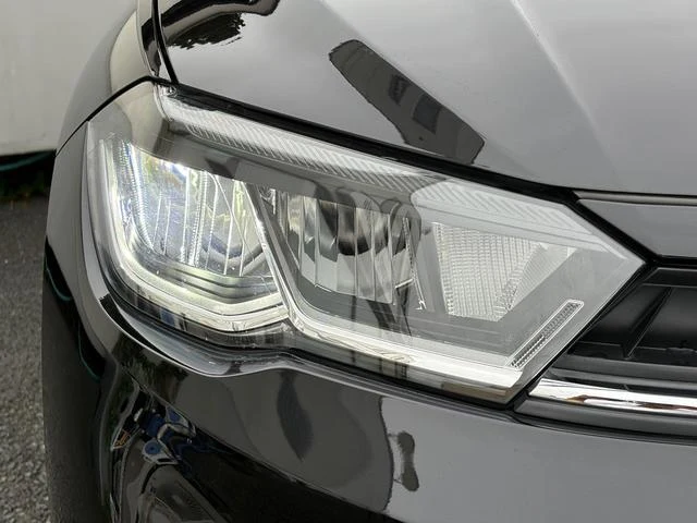Volkswagen POLO 10