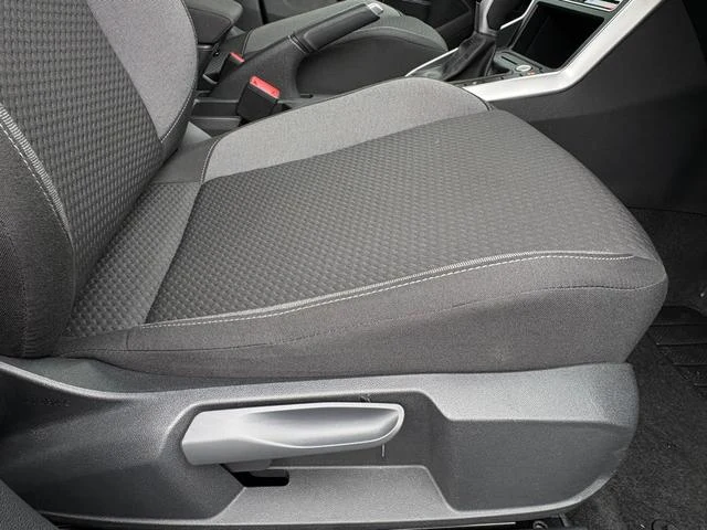 Volkswagen POLO 47