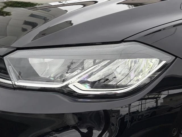 Volkswagen POLO 57