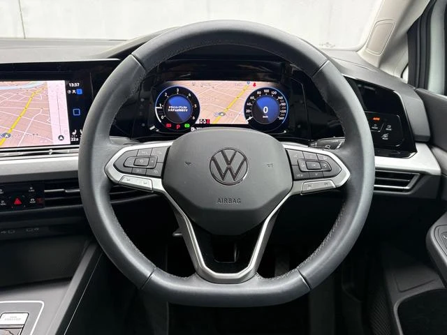 Volkswagen GOLF 19