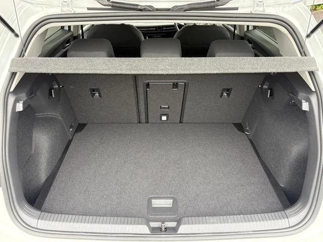 Volkswagen GOLF 51