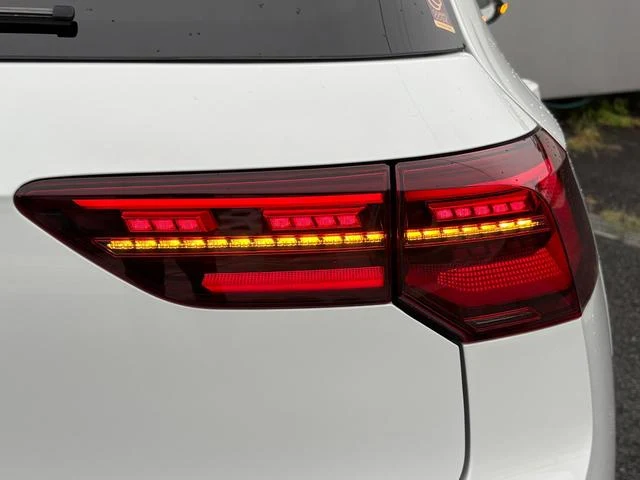 Volkswagen GOLF 11